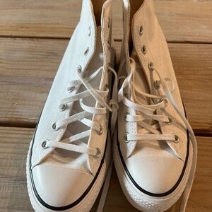 Brandnew Converse